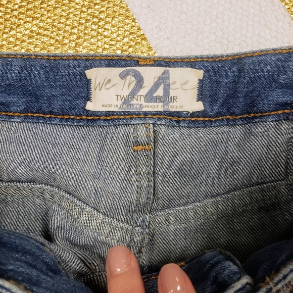 FREE PEOPLE JESSE CARPENTER JEAN SHORTS - Picture 6 of 7